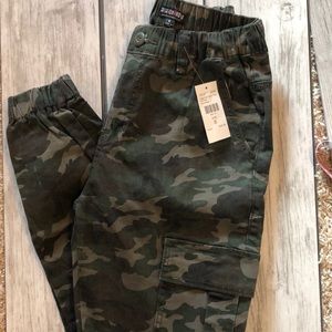 Camo fashion nova joggers